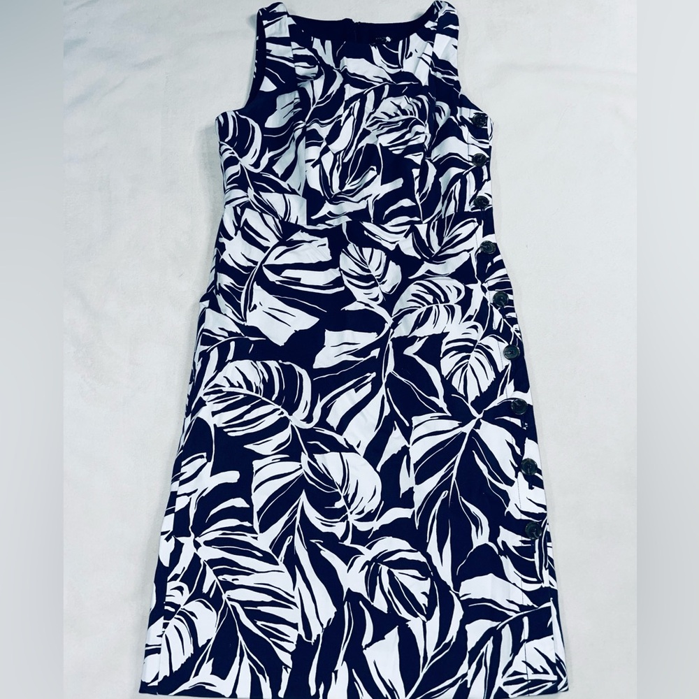 Ann Taylor Navy and White‎ Leaf Print Dress